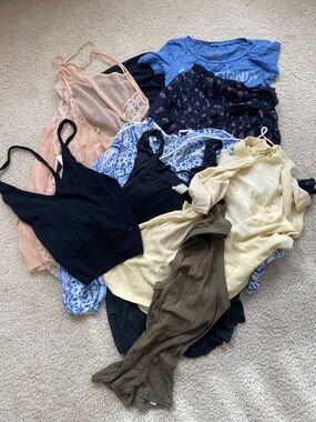 Free people Mixed Women's Clothing Lot - Black, Blue, Peach, Cream, Olive